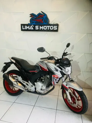VENDO OU TROCO HONDA CB TWISTER 250 2021 ( LIMAS MOTOS)