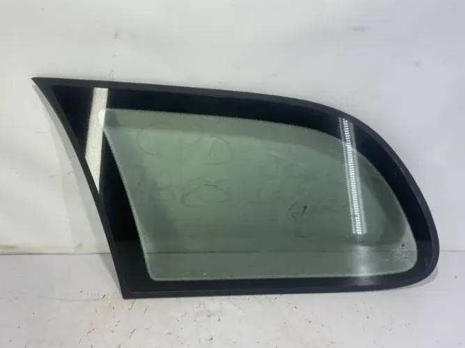 Vidro Fixo Traseiro esquerda GM Corsa Perua Wagon 96-2002
