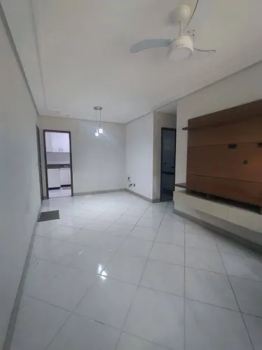 Apartamento Semi Imobiliado para Locação em Cobilândia