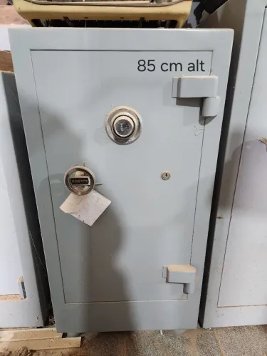 Cofre 85 cm