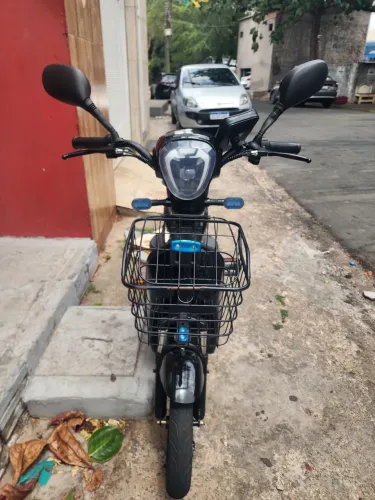SCOOTER ELÉTRICA (HALLYNIMPORTS) - $3.999,00