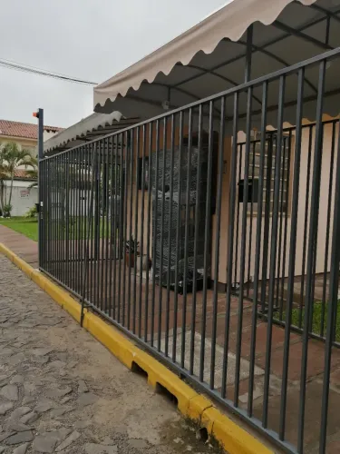 Venda de Casa em Condomínio em São Leopoldo-RS, bairro Vicentina