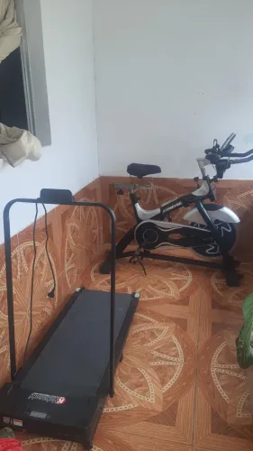 Vendo esteira egocêntrica nova nunca usada