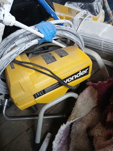 Maquina de pintura nunca isada vonder 300