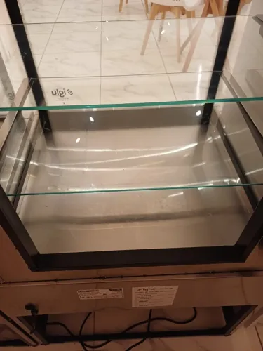 Vitrine Neutra Iglu Premium 0,70m