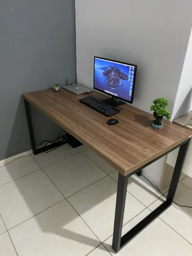 Mesa para Escritório Kappesberg 150cm - R$ 500,00