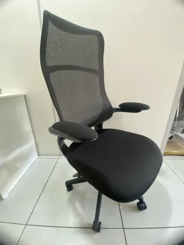 Cadeira de escritório ergonômica