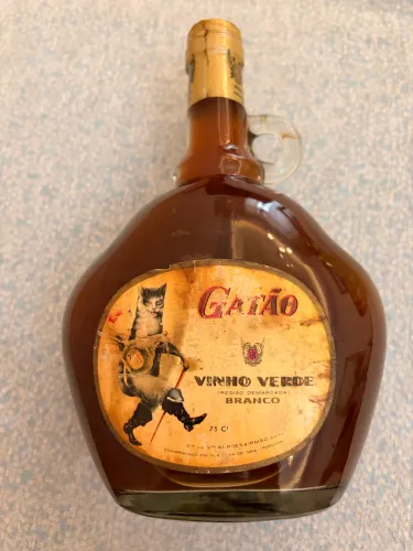 Vinho verde Gatão 