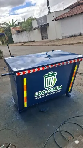 Lixeira contener basculante capacidade 1200lt norma ABNT NBR 1334