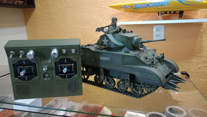 Automodelo tanque Segunda guerra