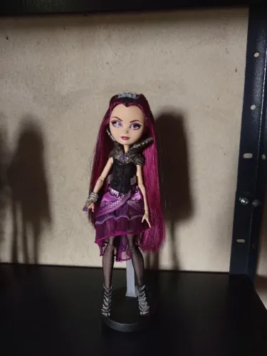 Ever after High Raven Queen