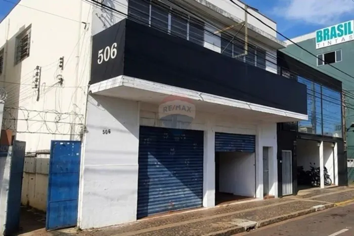 BARRACÃO A VENDA EM AVENIDA DE FRANCA