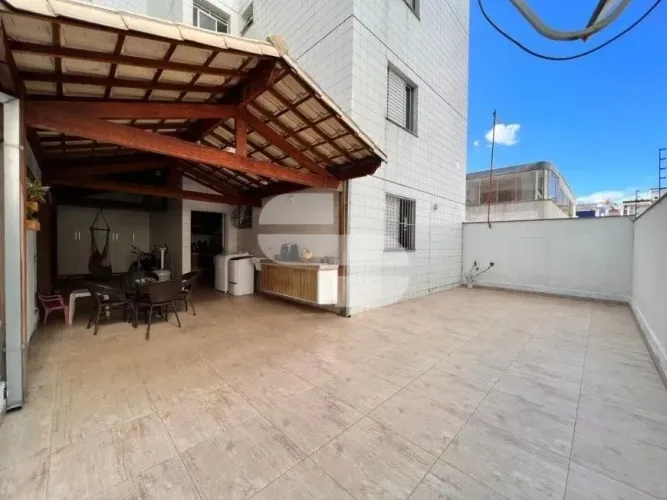 APARTAMENTO COM ÁREA PRIVATIVA NO CASTELO DE 03 QUARTOS COM SUÍTE - ESPAÇO GOURMET E 03 VA