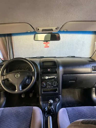 Chevrolet Astra 2.0/ CD/ GLS 2.0 MPFI 16V 3P 1999