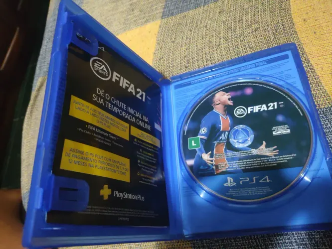 FIFA 21 ps4 mídia física