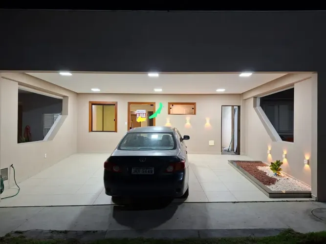 Alugo casa no bairro sim 2/4 quartos sendo 1 suite condomínio Rivieria