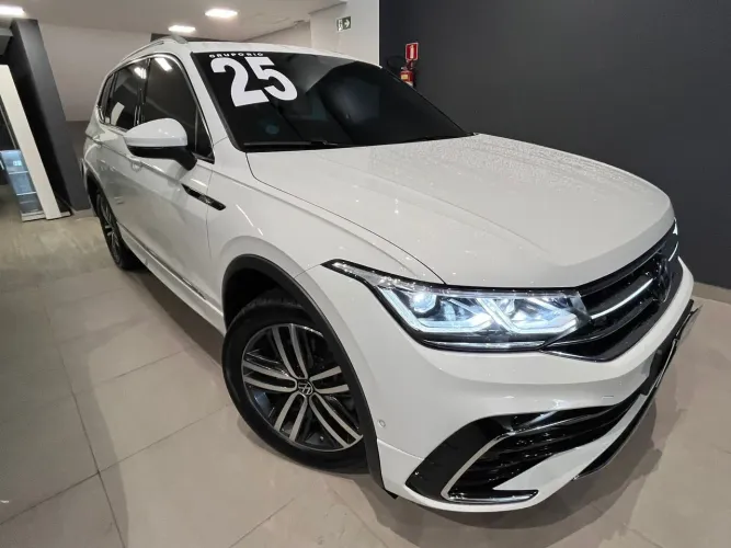 Volkswagen Tiguan Allspac R-line 300 TSI 2.0 2025
