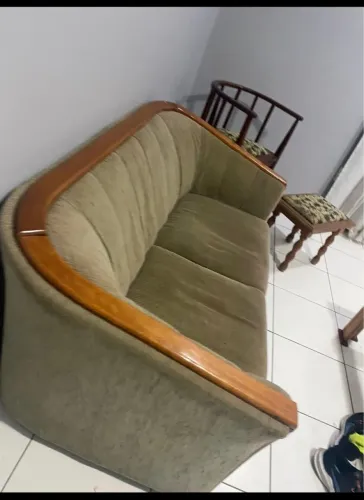 Sofá estilo namoradeira usado Uberlândia 