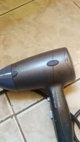 Secador de cabelo Philipis 