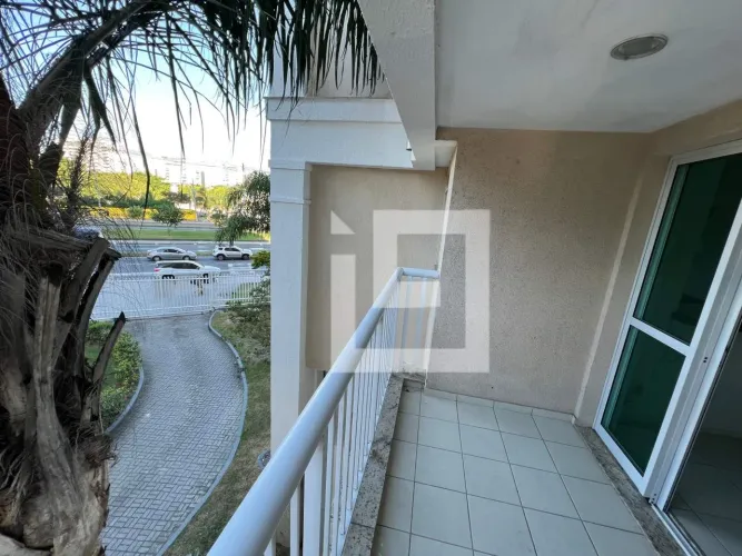 Apartamento para Locação em Rio de Janeiro, Barra da Tijuca, 2 dormitórios, 1 suíte, 2 ban