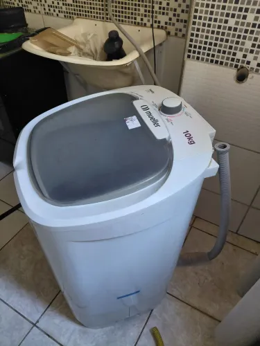 Vende-se Tanquinho 10kg