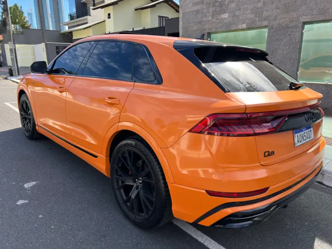 Audi Q8 Perform. 3.0 TFSI Coupe Quat. S-tron. 2021