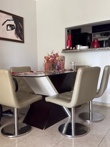 Mesa de Vidro 6 lugares