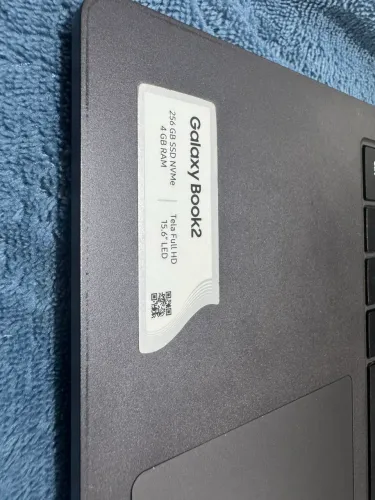 Sansung galaxy book2 