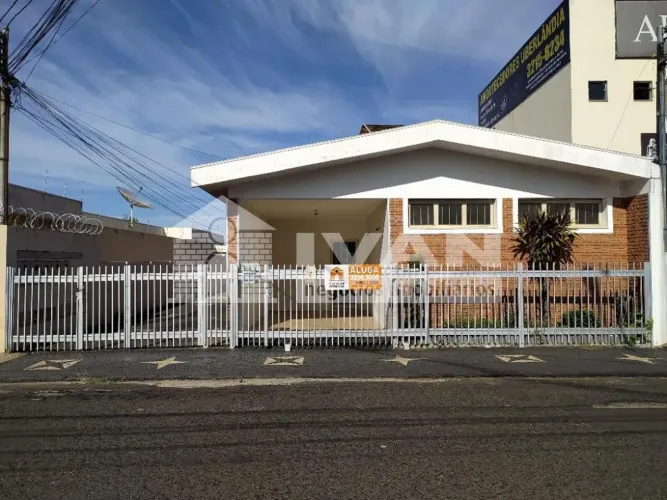 Casa em colônia para locação no bairro Nossa Senhora Aparecida