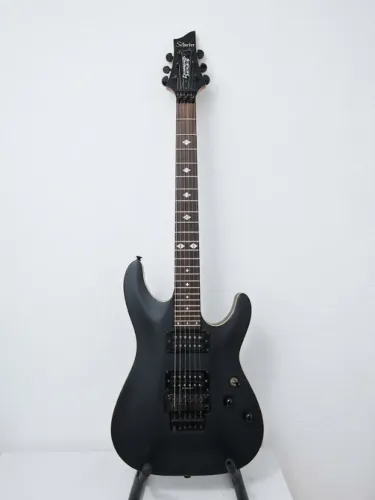 Guitarra Schecter