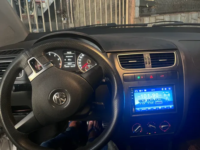 Volkswagen Crossfox 1.6 MI Total Flex 8V 5P 2012