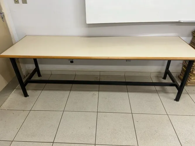 Bancada de Fórmica 0,30 cm x 2,40 mts