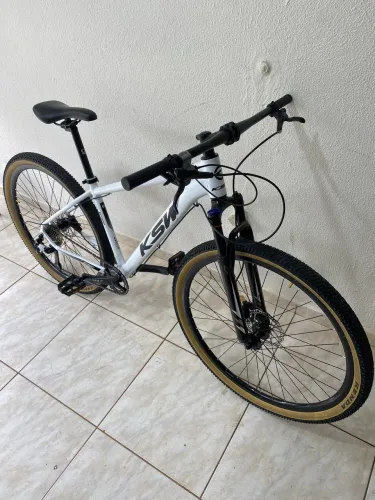 Bicicleta aro 29 nova