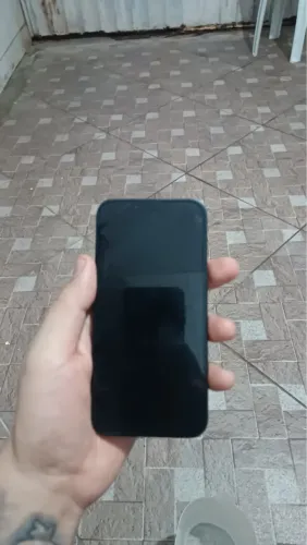 iPhone 13 semi-novo
