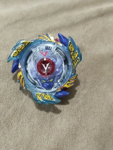 Beyblade Burst God Valkyrie Takara Tomy