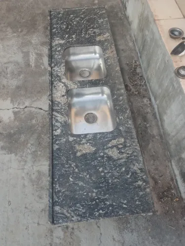 Pia 2 cubas granito índiano