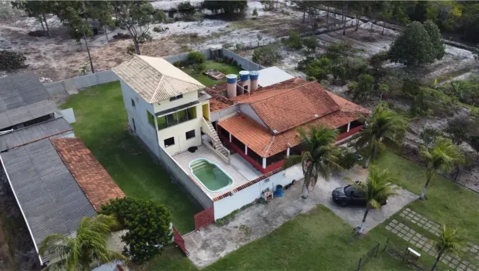 Fazenda/Sítio/Chácara para venda tem 1000 metros quadrados com 9 quartos