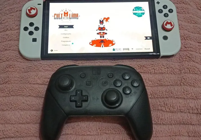 Nintendo switch OLED + Pro Controler + Case - Desbloqueado