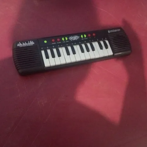 Teclado Preto Sofisticado