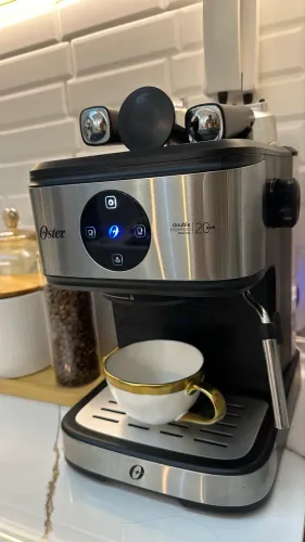 Cafeteira para café expresso é cápsulas da Oster