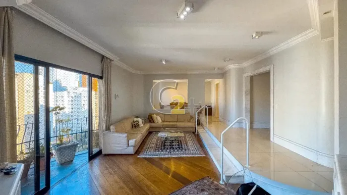 Apartamento á venda em Perdizes, 4 quartos, 2 suítes, 3 vagas de garagem