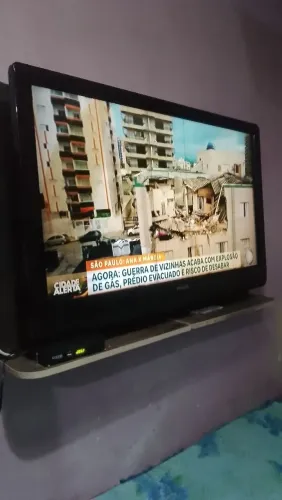 Televisão Philips 42 polegadas
