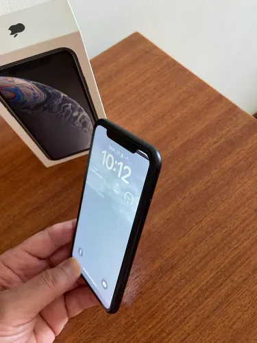 iPhone XR 