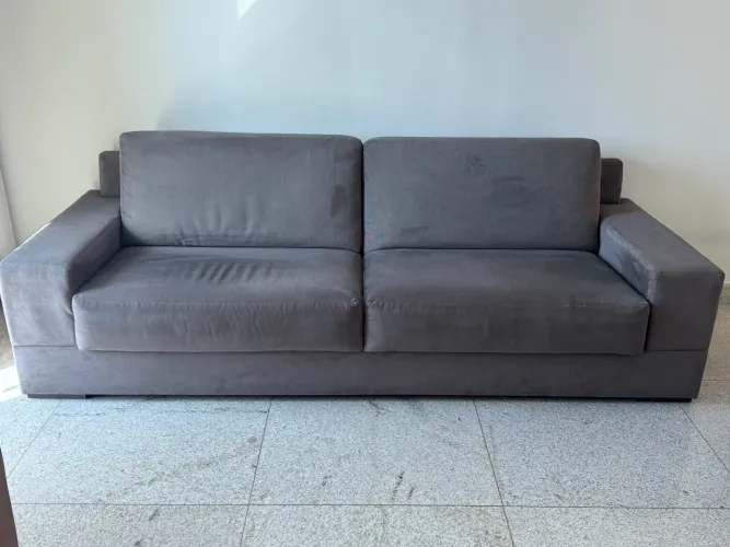Sofá 4 Lugares fabricado pela Líder