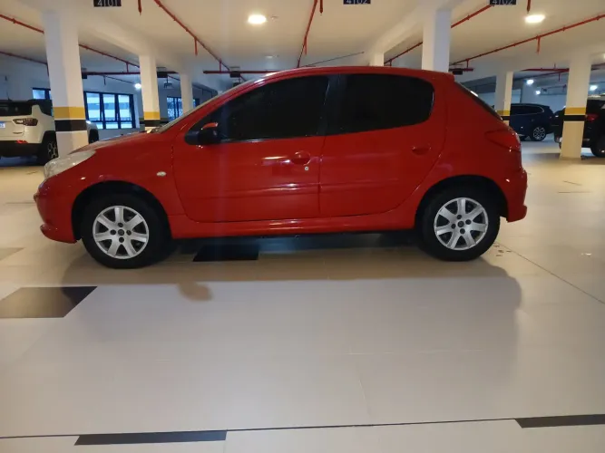 Peugeot 207 XR 1.4 Flex 8V 5P 2012