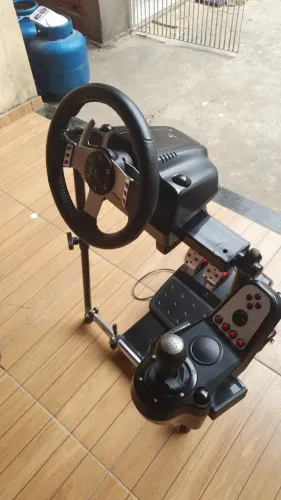 Volante Gamer G27 + câmbio+ suporte