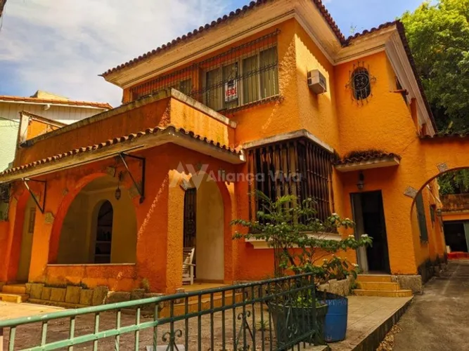 Laranjeiras | Casa 5 quartos