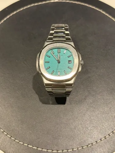 Relógio Patek Philippe Nautilus Tiffany