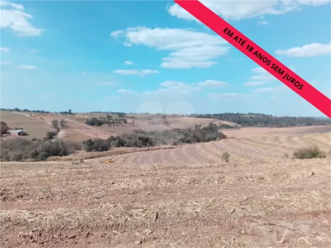 Área de Terra à venda em Área rural de charqueada - SP