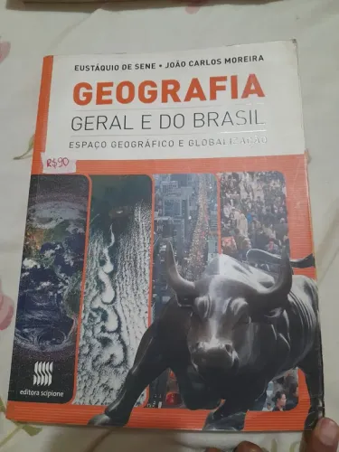 Livro de geografia geral e do Brasil